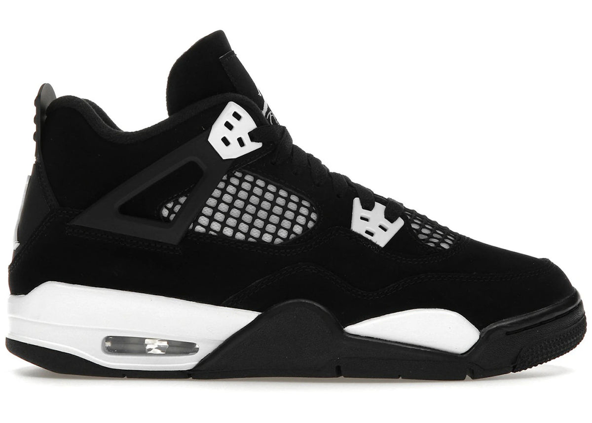 Jordan 4 Retro White Thunder (GS) - Pre-Owned